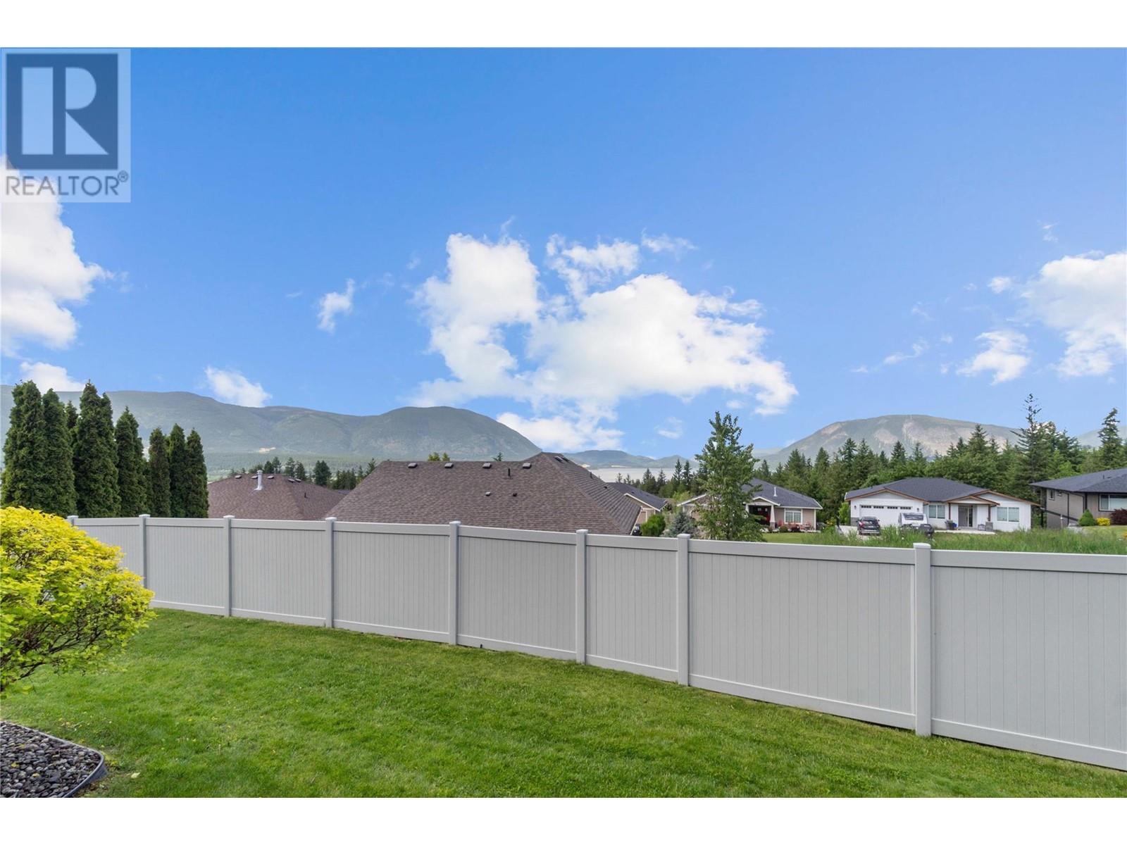 1431 Auto Road Se Unit# 4, Salmon Arm, British Columbia  V1E 0C1 - Photo 53 - 10349420