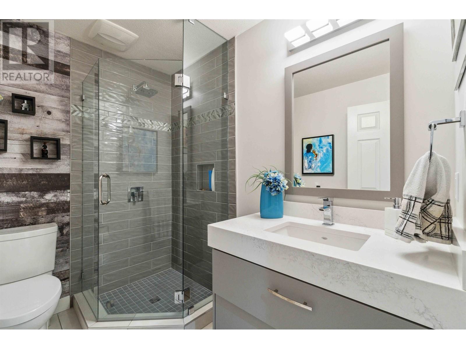 28 Deerwood Place, Port Moody, British Columbia  V3H 4X7 - Photo 28 - R2996009