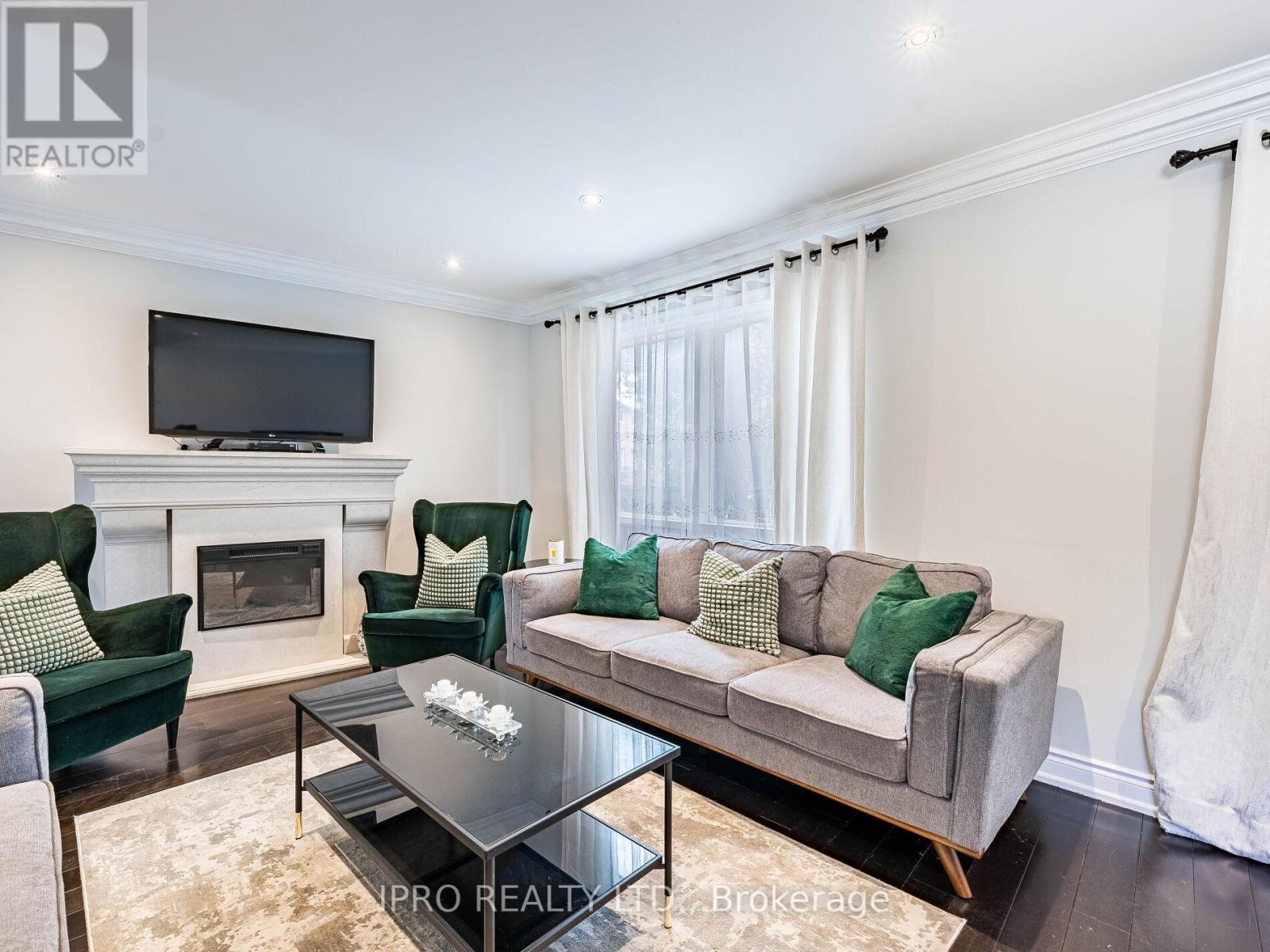 210 - 55 Rameau Drive, Toronto (Hillcrest Village), Ontario  M2H 1T6 - Photo 23 - C12174645