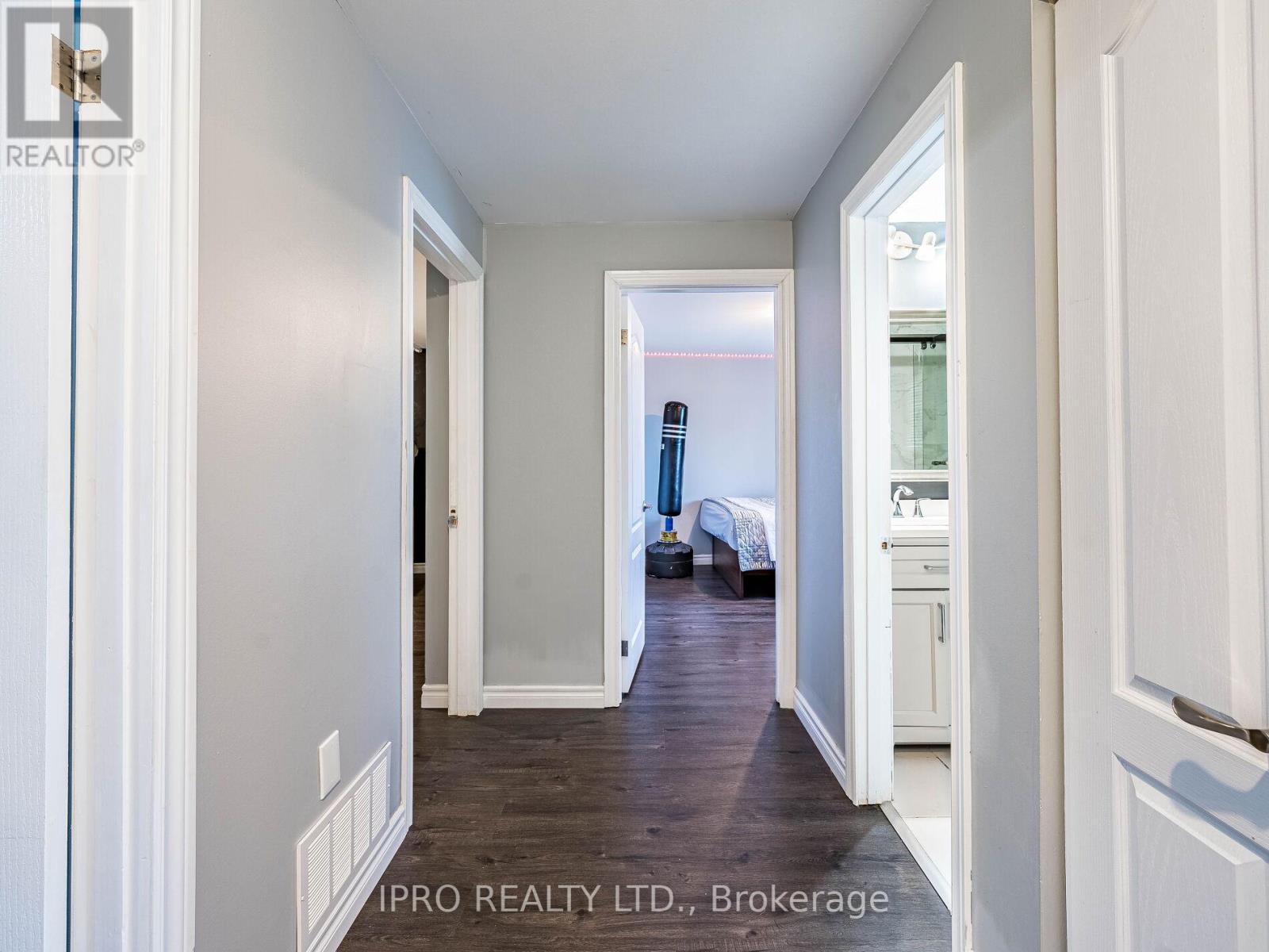 210 - 55 Rameau Drive, Toronto (Hillcrest Village), Ontario  M2H 1T6 - Photo 28 - C12174645