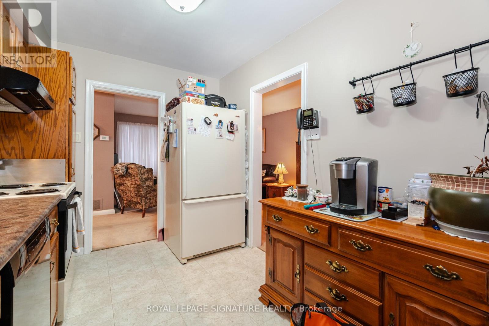 5 Sterne Avenue, Brampton, Ontario  L6W 2Y3 - Photo 9 - W12174401