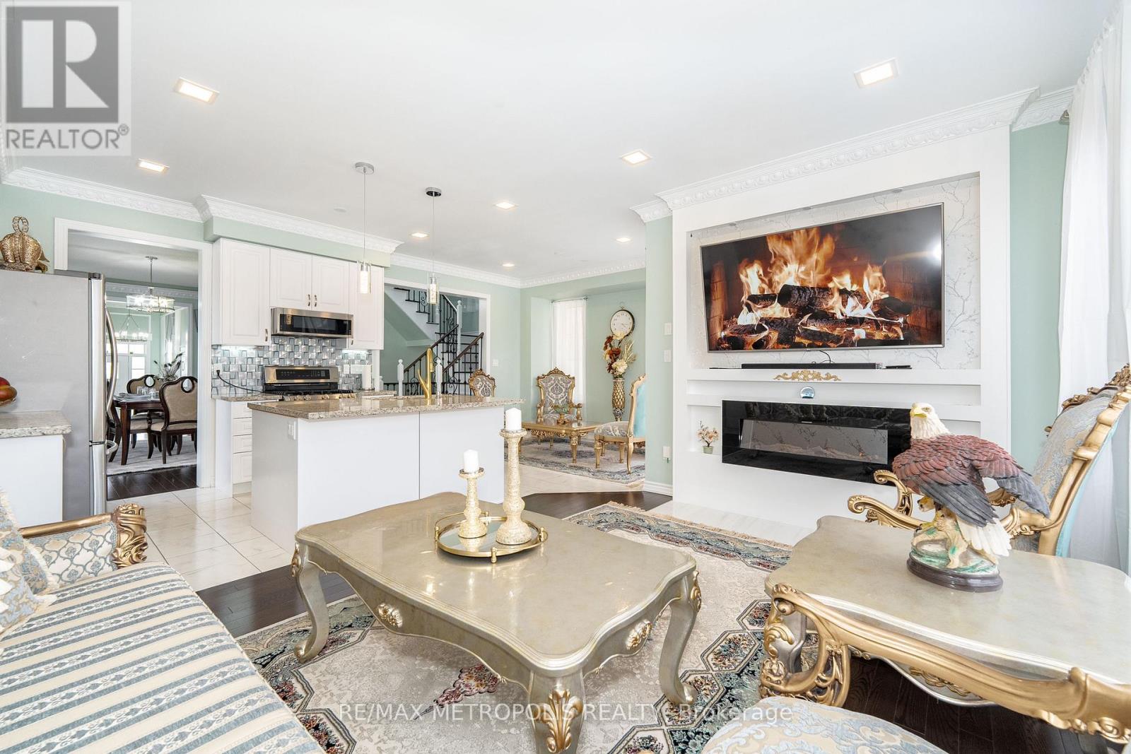 64 Kiteley Crescent, East Gwillimbury, Ontario  L9N 0L6 - Photo 25 - N12174640