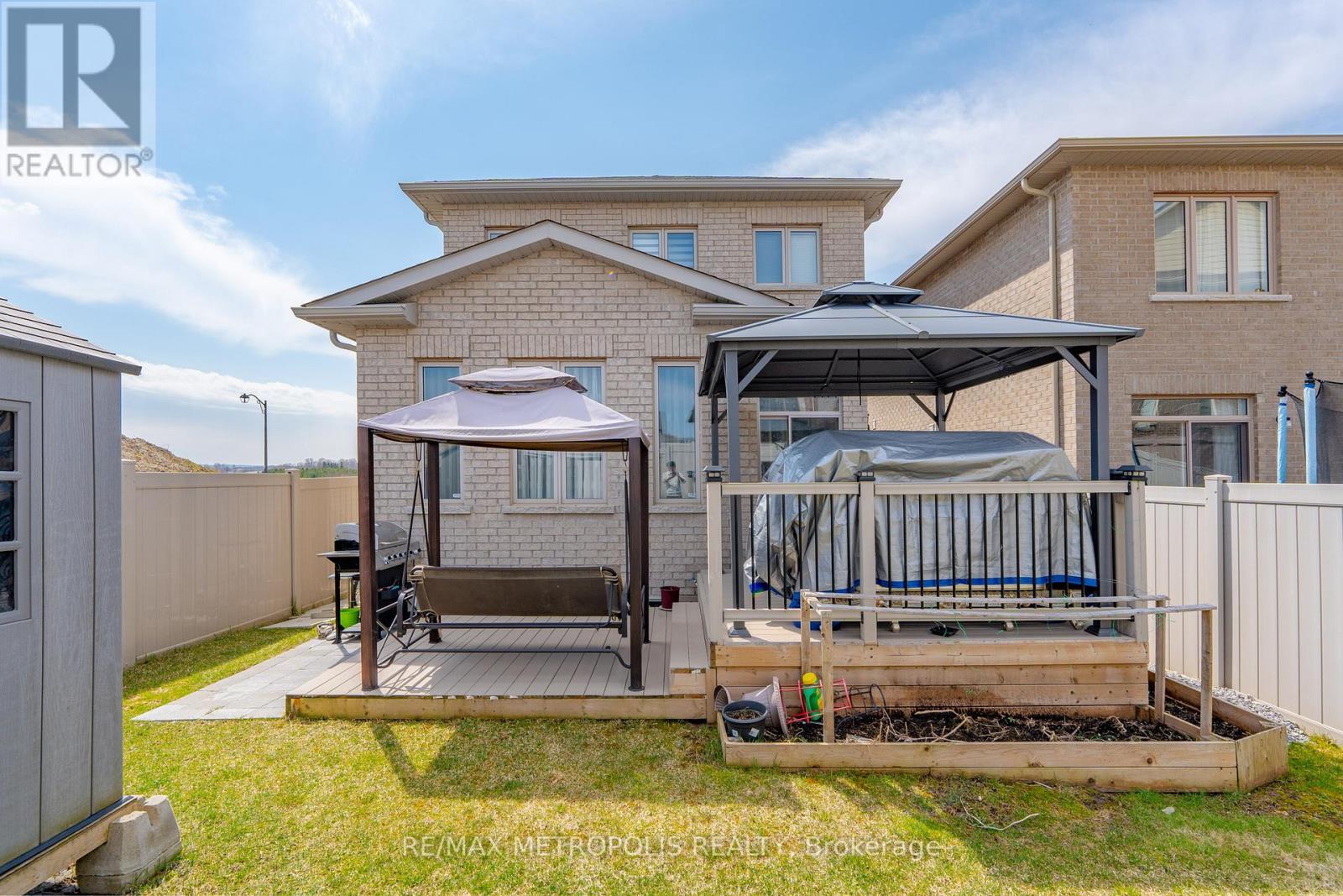 64 Kiteley Crescent, East Gwillimbury, Ontario  L9N 0L6 - Photo 49 - N12174640