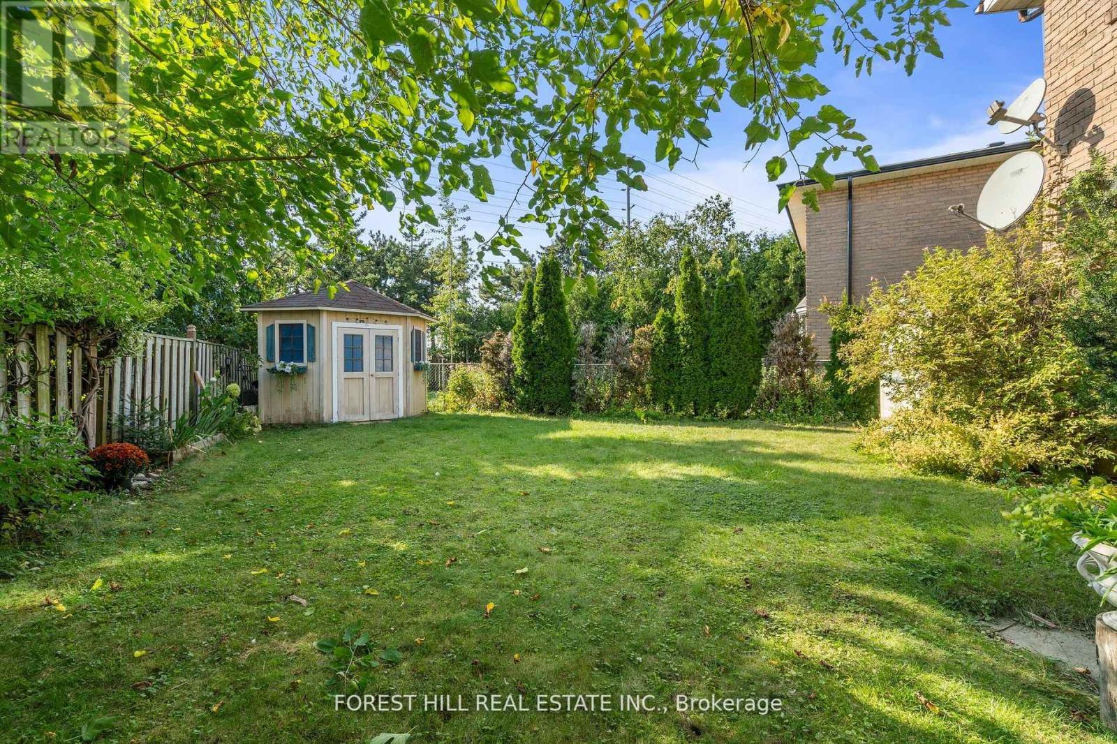 15 Miles Court, Richmond Hill, Ontario  L4C 5P7 - Photo 32 - N12174672