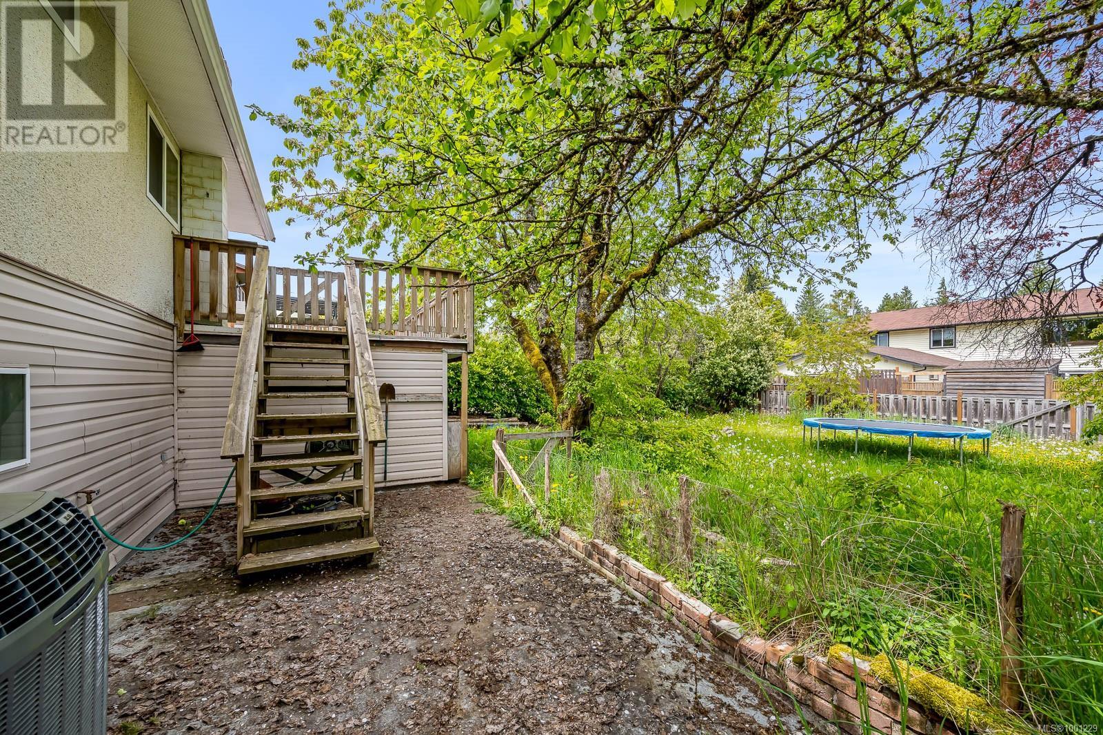 2602 Windermere Ave, Cumberland, British Columbia  V0R 1S0 - Photo 13 - 1001229