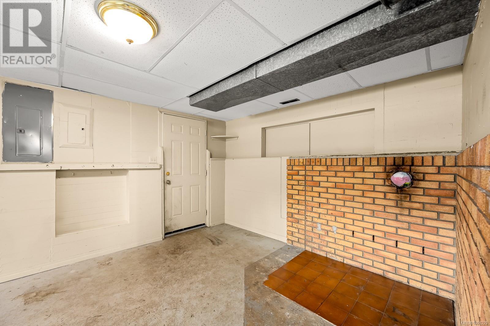 2602 Windermere Ave, Cumberland, British Columbia  V0R 1S0 - Photo 14 - 1001229