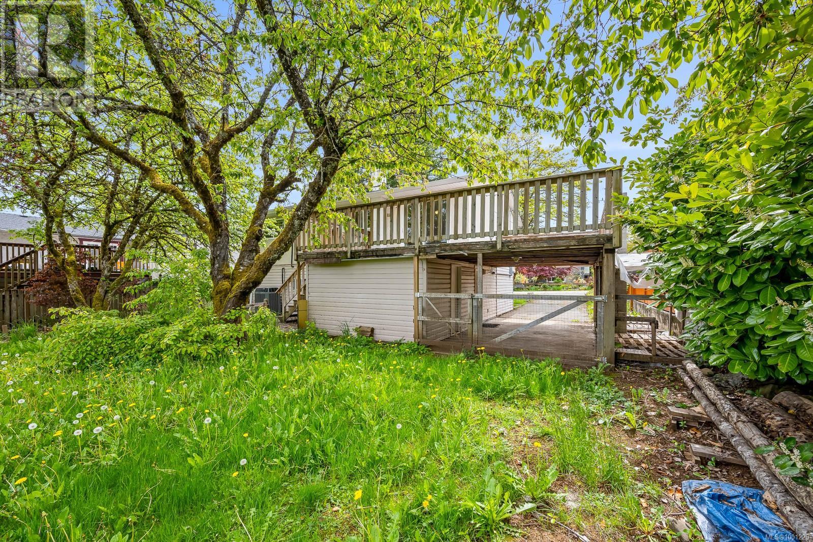 2602 Windermere Ave, Cumberland, British Columbia  V0R 1S0 - Photo 16 - 1001229