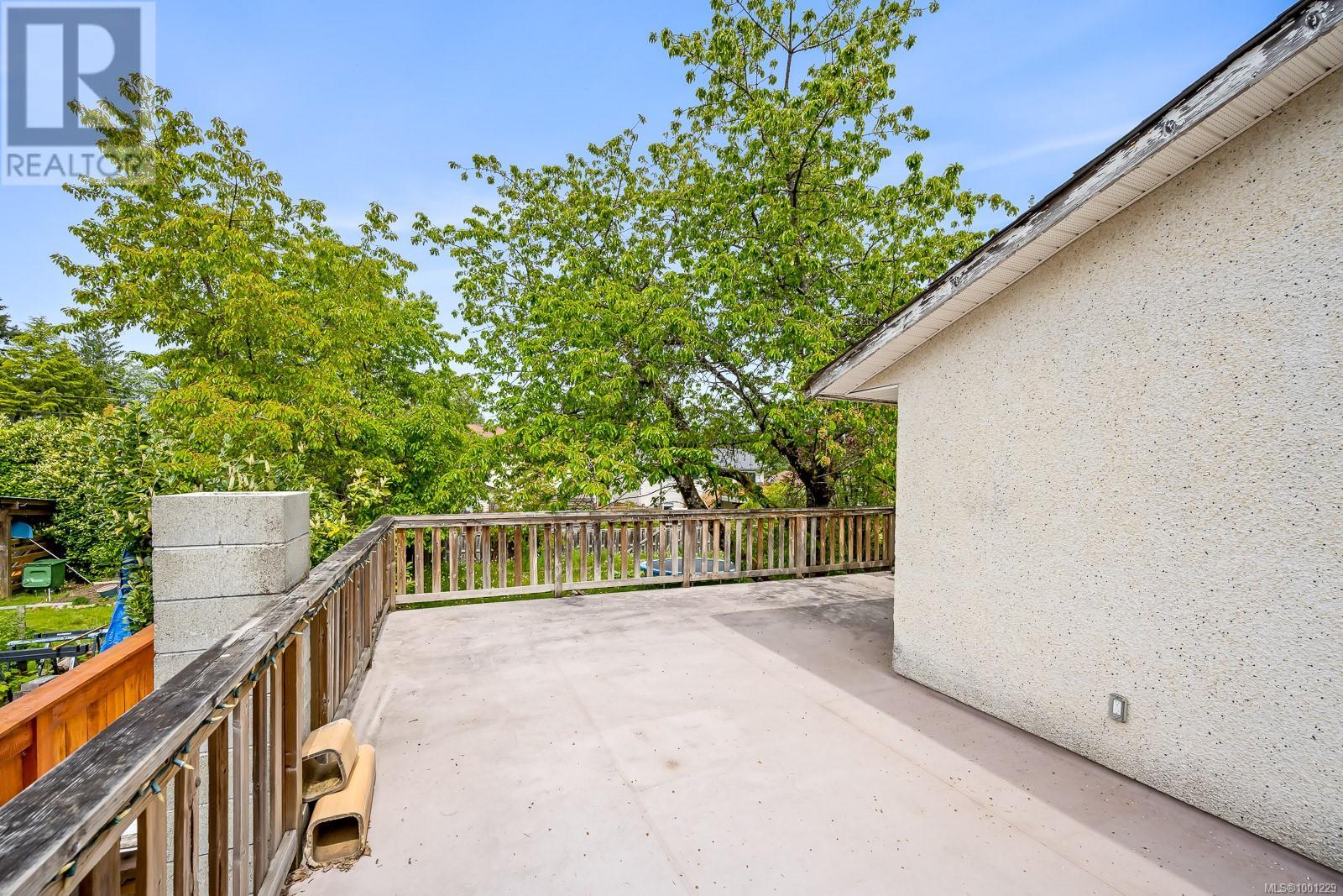 2602 Windermere Ave, Cumberland, British Columbia  V0R 1S0 - Photo 18 - 1001229