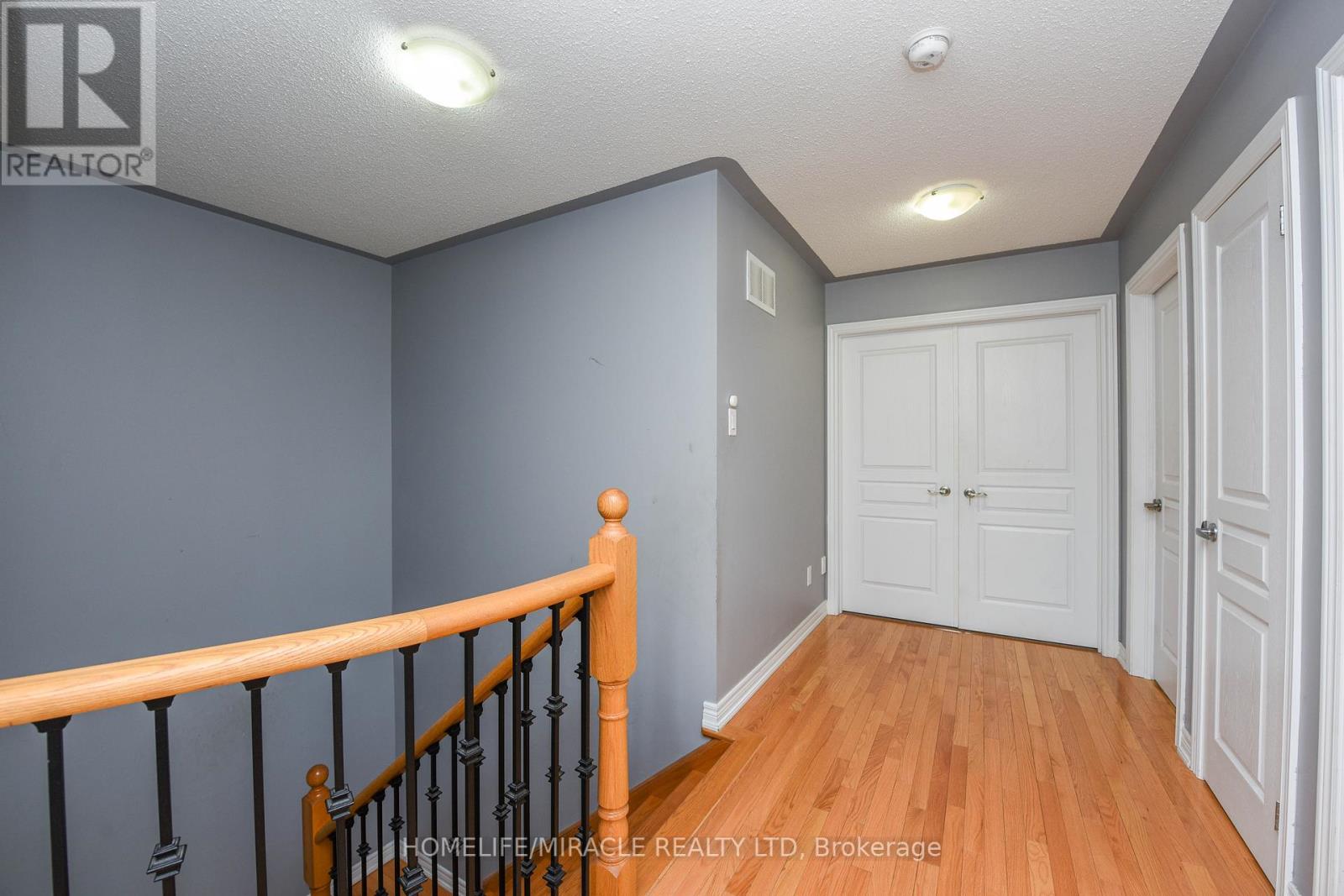 2 Lorenzo Circle, Brampton (Sandringham-Wellington), Ontario  L6R 0Z9 - Photo 21 - W12174649
