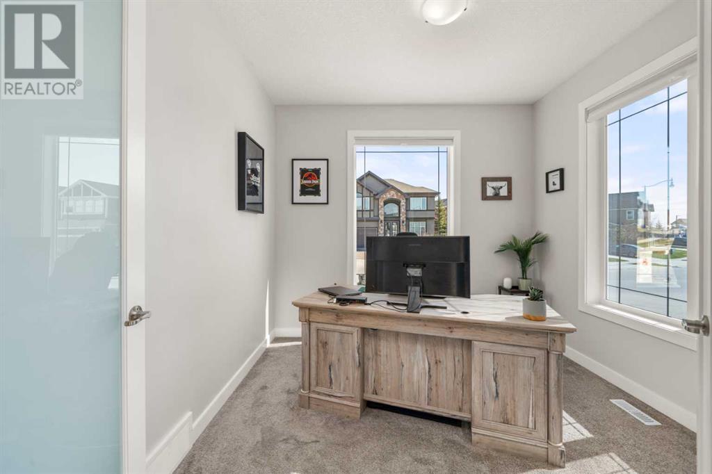 2 Ranchers Bay, Okotoks, Alberta  T1S 0P2 - Photo 4 - A2224291