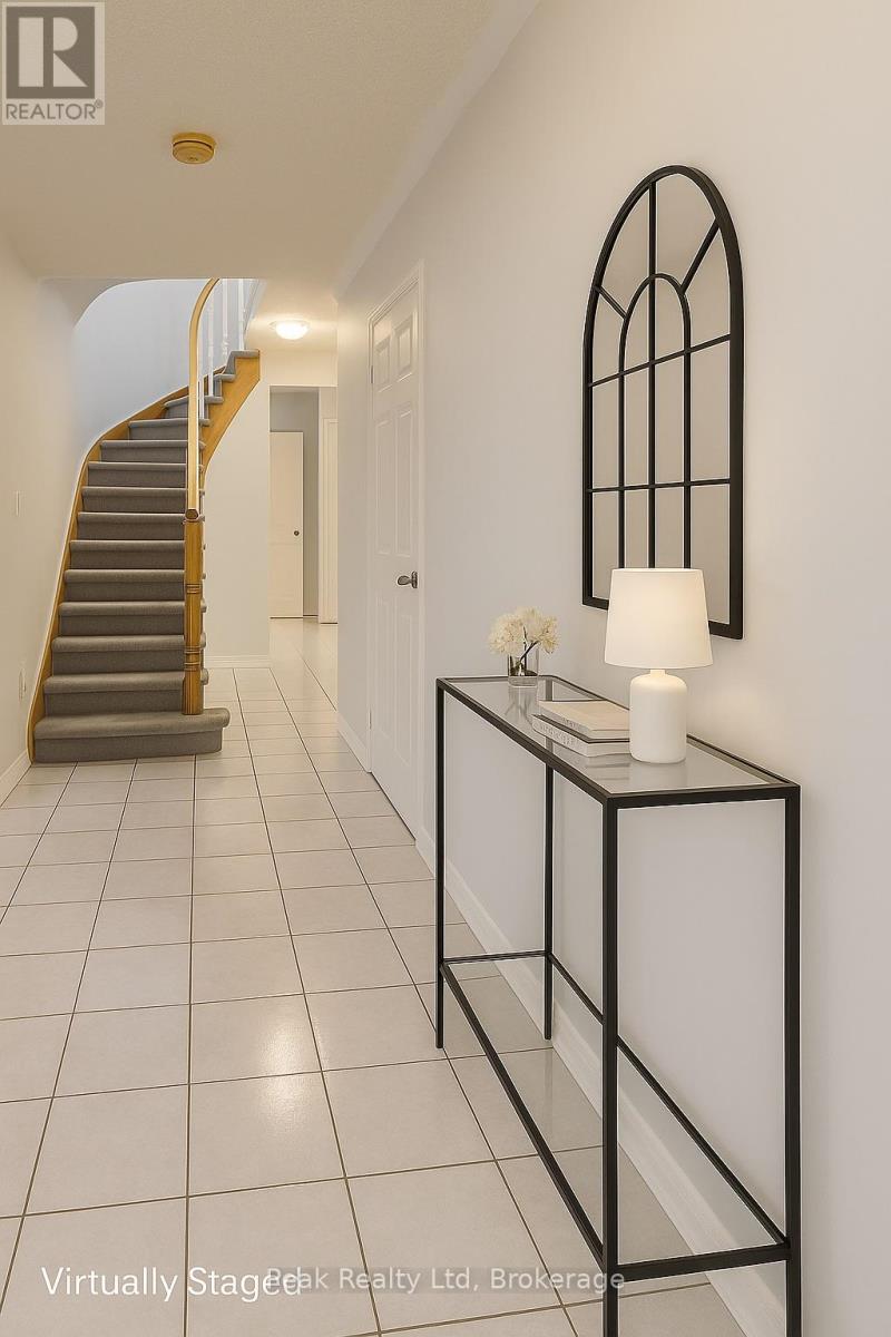 7 Hunt Street, North Dumfries, Ontario  N0B 1E0 - Photo 5 - X12094682