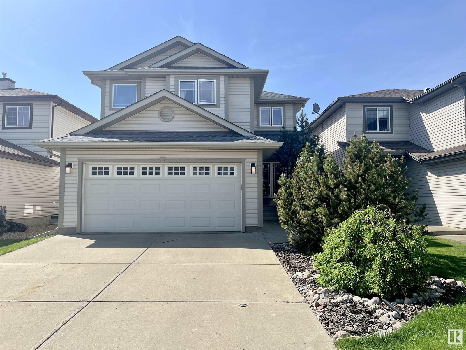13553 141A AV NW, Edmonton, Alberta