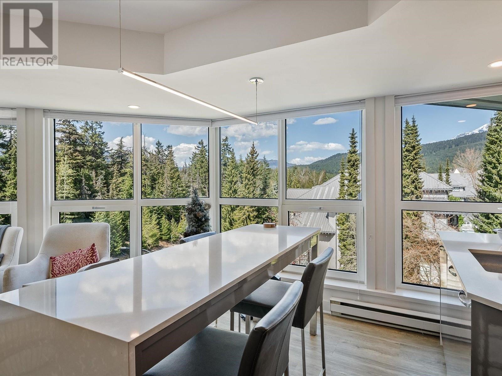 409 4557 Blackcomb Way, Whistler, British Columbia  V8E 0Y2 - Photo 3 - R3007442