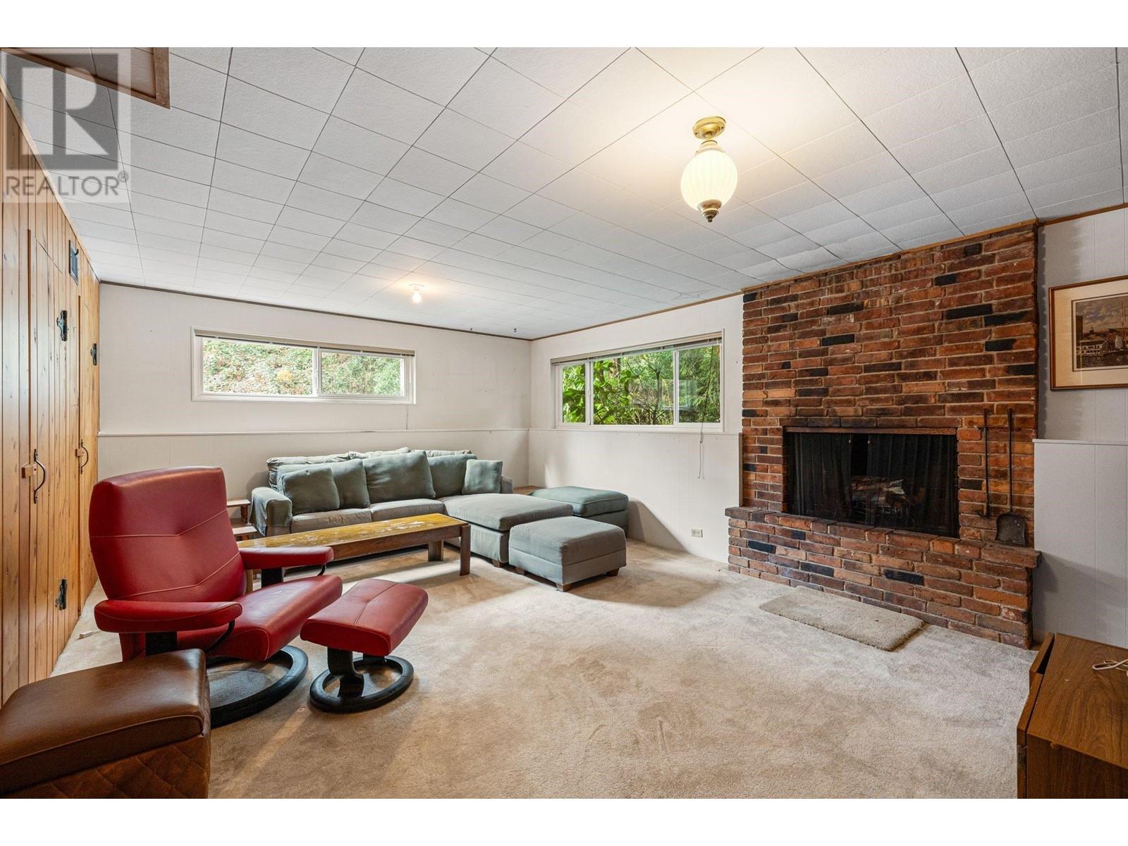 350 St James Crescent, West Vancouver, British Columbia  V7S 1J8 - Photo 17 - R3007400