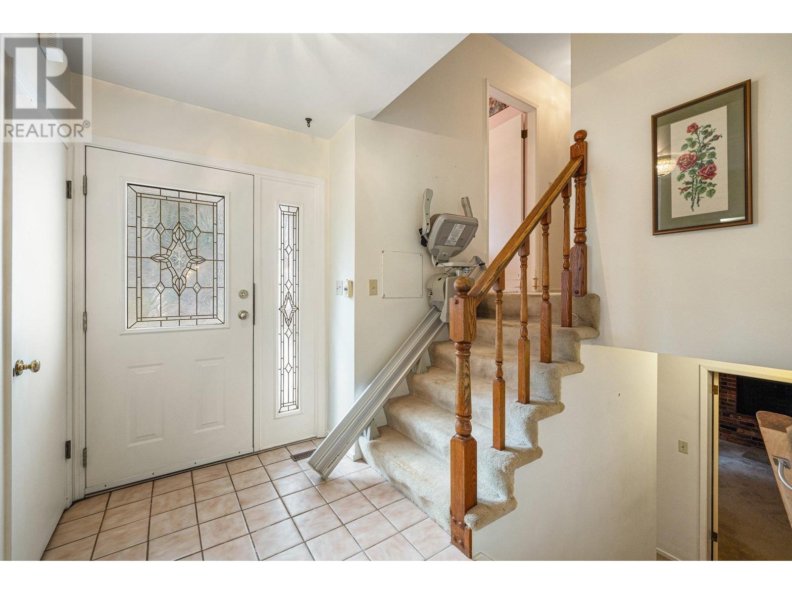 350 St James Crescent, West Vancouver, British Columbia  V7S 1J8 - Photo 20 - R3007400