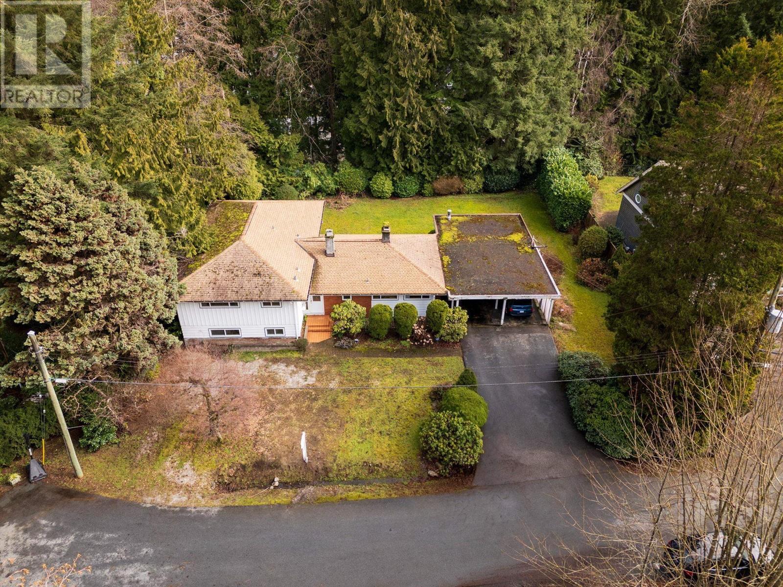 350 St James Crescent, West Vancouver, British Columbia  V7S 1J8 - Photo 36 - R3007400