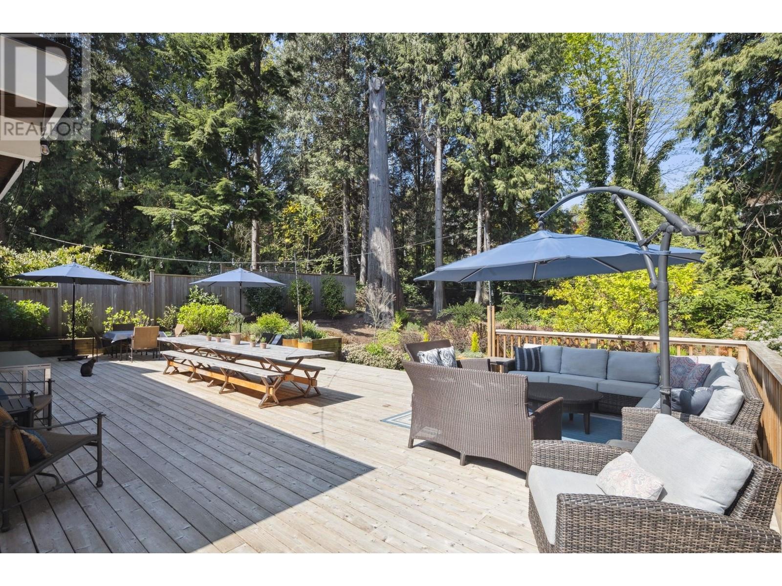 4445 Stone Court, West Vancouver, British Columbia  V7W 2V4 - Photo 32 - R3007414