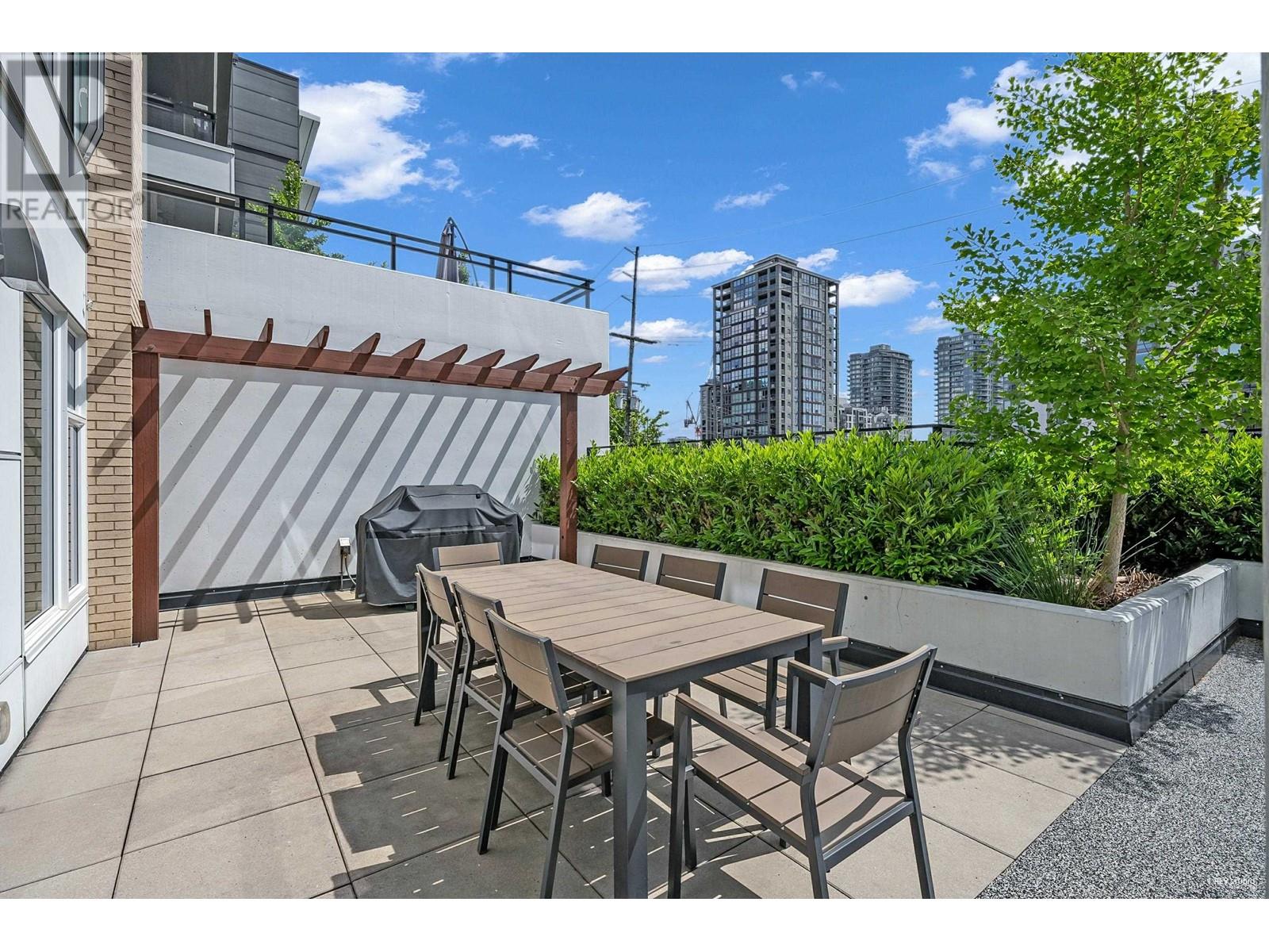 1017 Quebec Street, New Westminster, British Columbia  V3M 0M3 - Photo 33 - R3007410