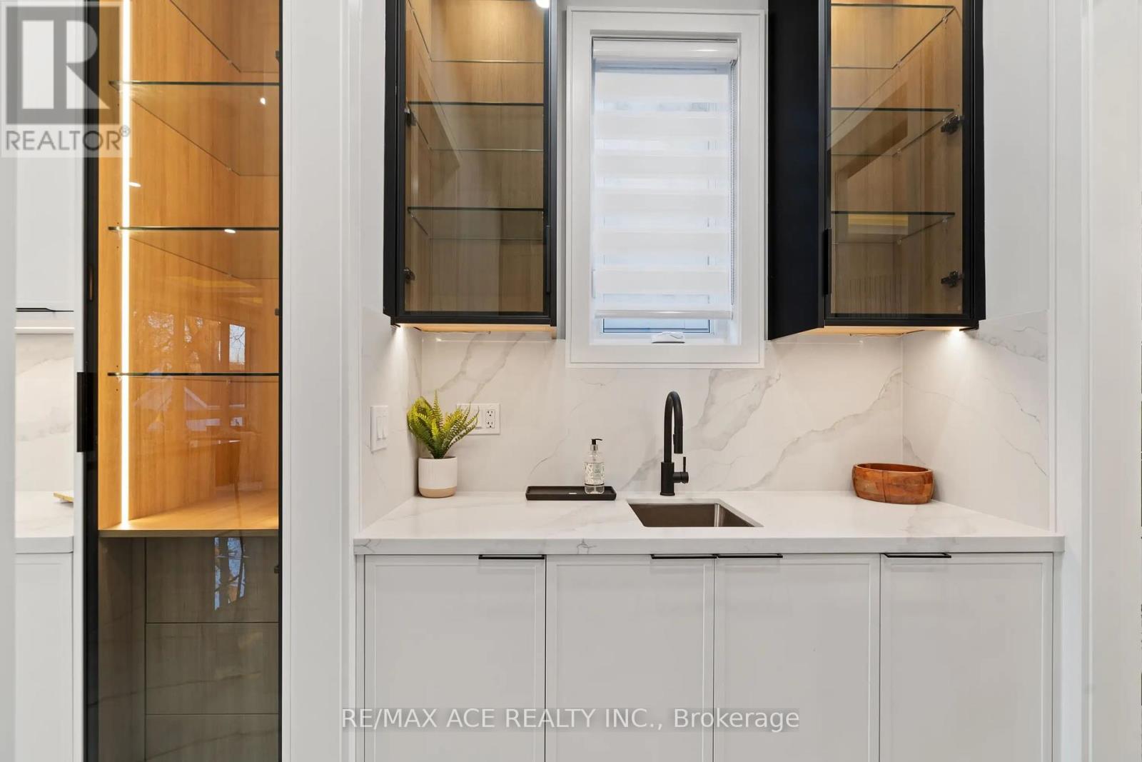 251 Kennedy Road, Toronto, Ontario  M1N 3P4 - Photo 17 - E12174686