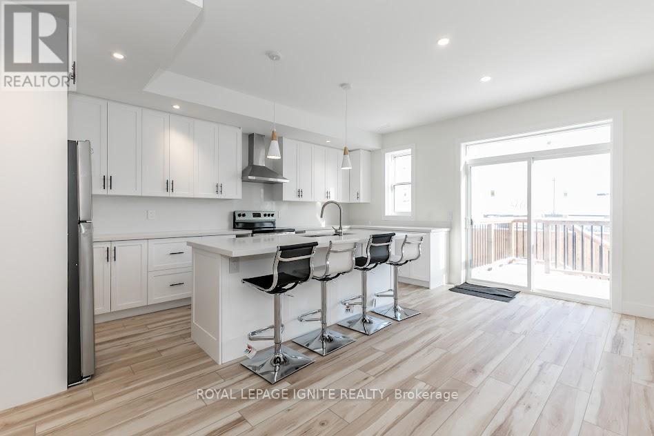 781 Oliva Street, Pickering, Ontario  L1W 2V9 - Photo 10 - E12174692
