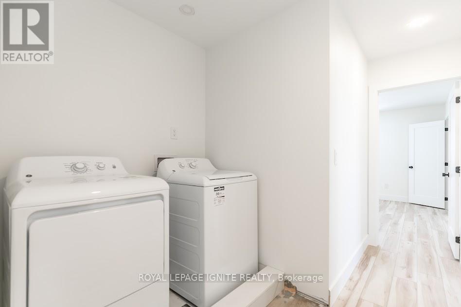 781 Oliva Street, Pickering, Ontario  L1W 2V9 - Photo 16 - E12174692