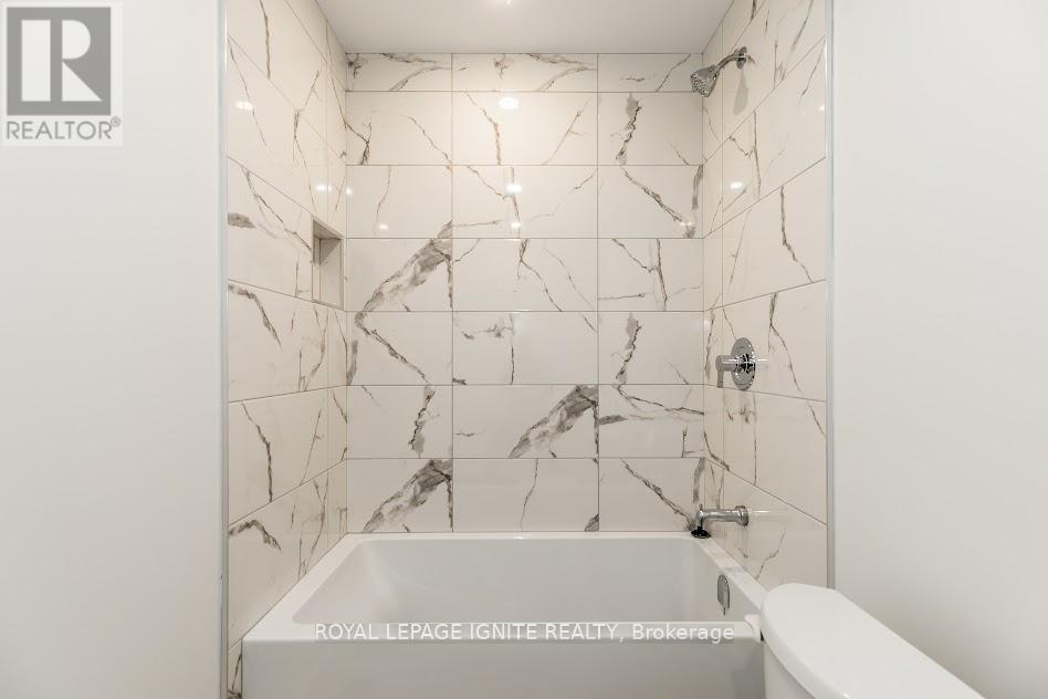 781 Oliva Street, Pickering, Ontario  L1W 2V9 - Photo 23 - E12174692