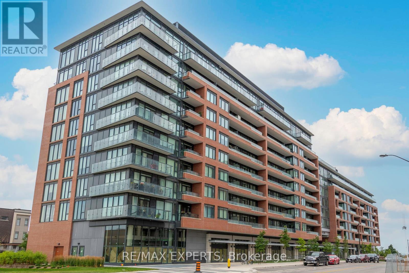 503 - 99 Eagle Rock Way, Vaughan, Ontario  L6A 5A7 - Photo 2 - N12174684
