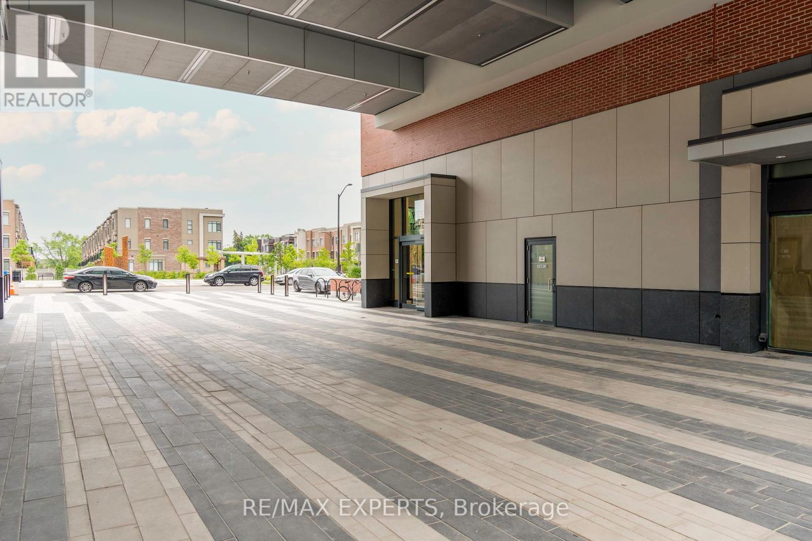 Property at 503 - 99 EAGLE ROCK WAY image 4