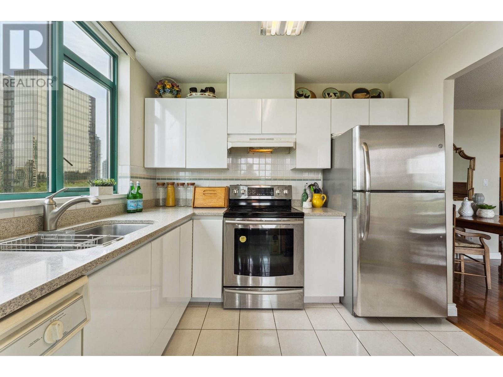 602 5899 Wilson Avenue, Burnaby, British Columbia  V5H 4R9 - Photo 13 - R3007443