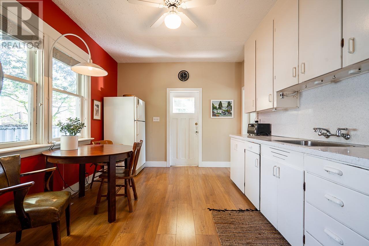 3336 E Georgia Street, Vancouver, British Columbia  V5K 2L4 - Photo 9 - R3007245