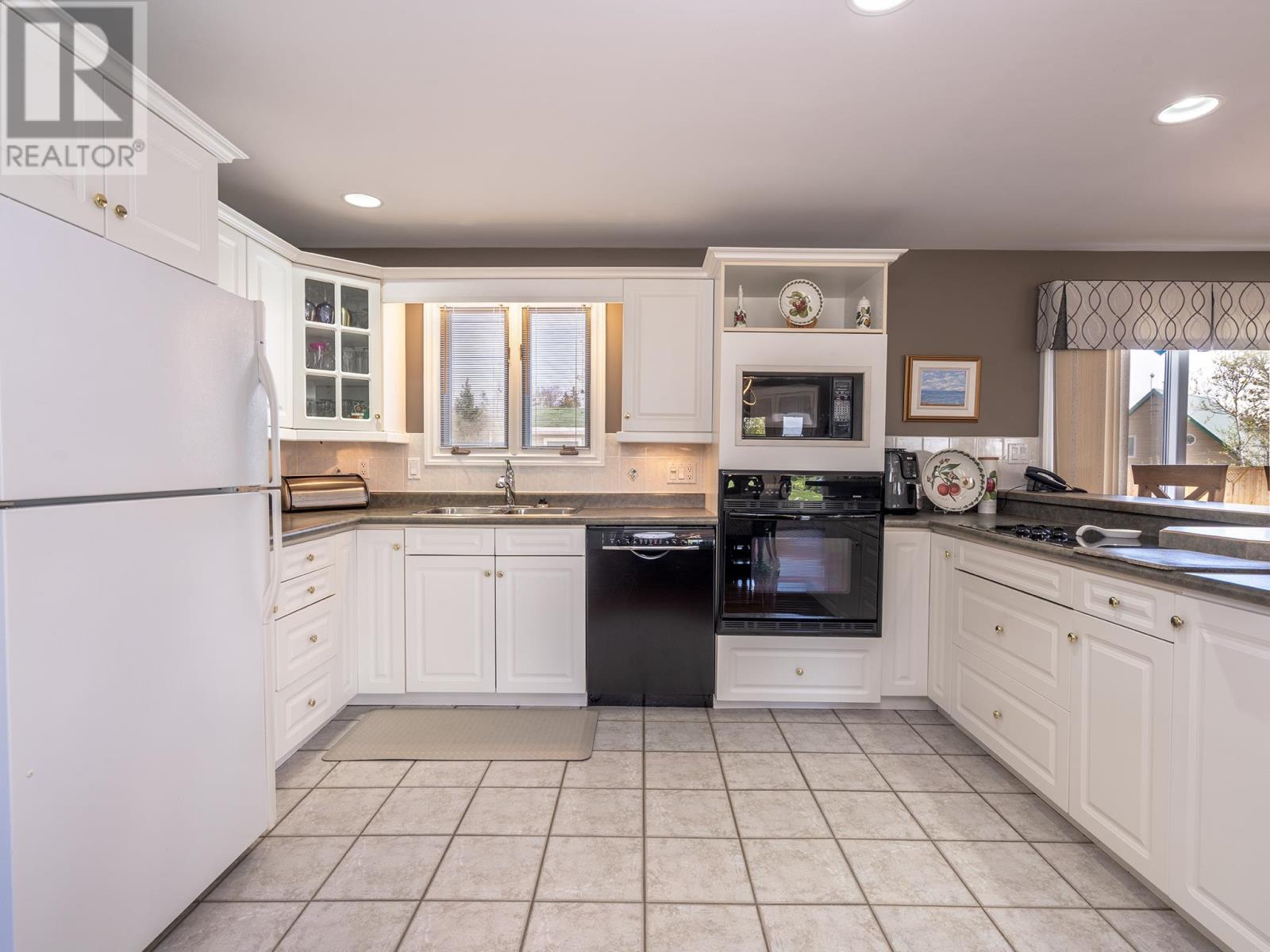 58 Blanchard Lane, Stanhope, Prince Edward Island  C0A 1P0 - Photo 7 - 202512241