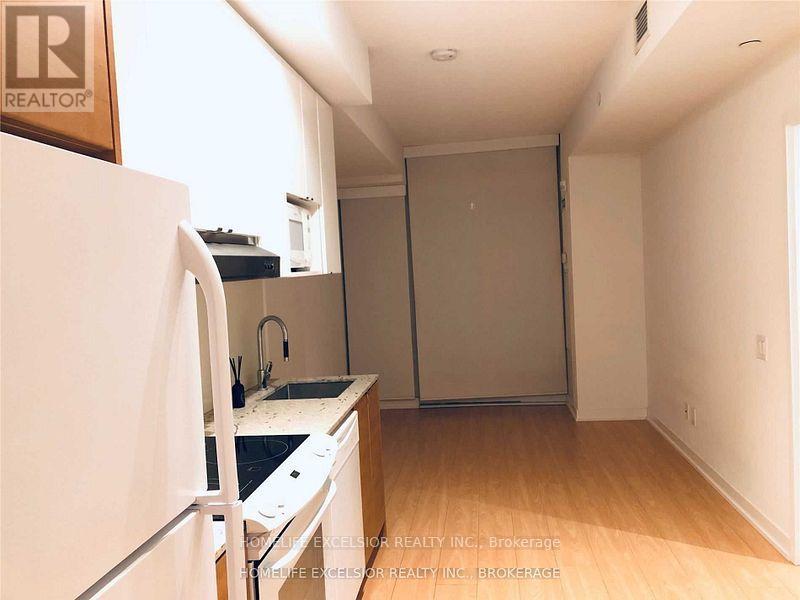 217 - 72 Esther Shiner Boulevard, Toronto, Ontario  M2K 0C4 - Photo 3 - C12174712