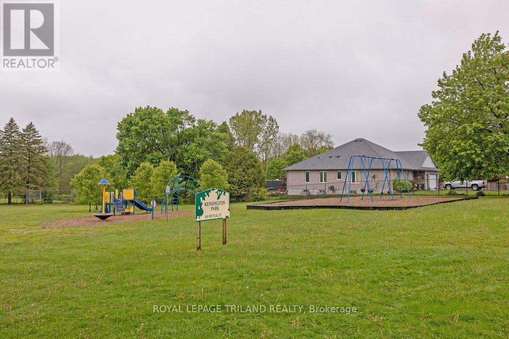 277 Mutual Street N, Ingersoll, Ontario  N5C 2A9 - Photo 41 - X12168179