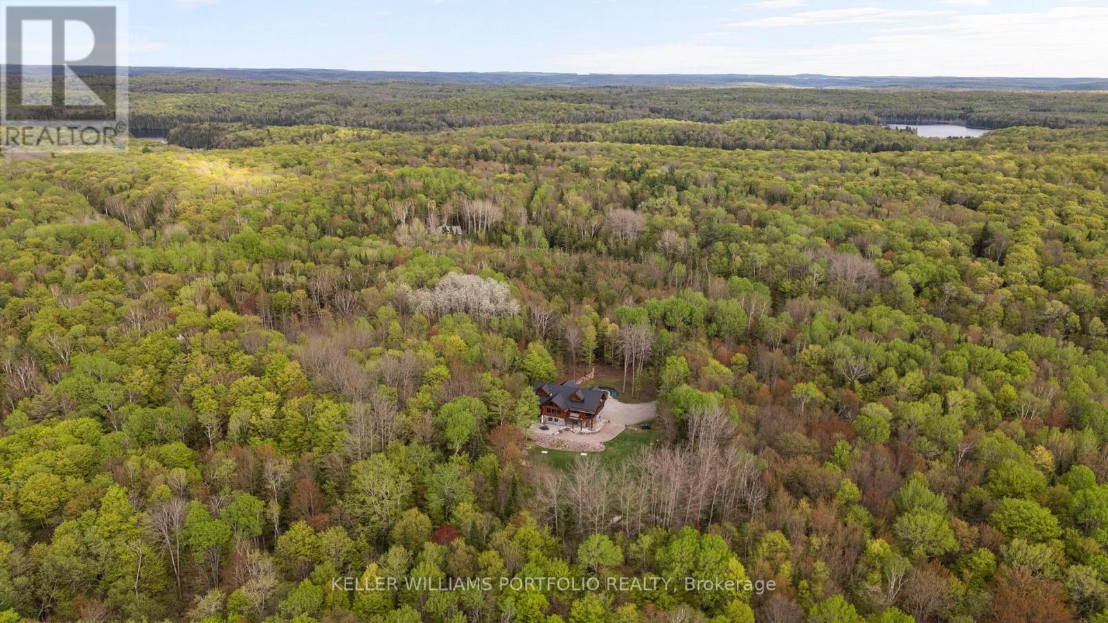 1279 North Drive, Dysart Et Al, Ontario  K0M 1M0 - Photo 10 - X12157777