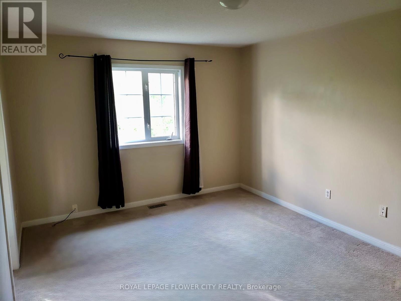 74 Tianalee Crescent, Brampton, Ontario  L7A 2X4 - Photo 8 - W12174710