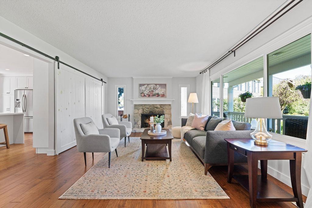 1747 Amble Greene Drive, Surrey, British Columbia  V4A 6H3 - Photo 7 - R3007499