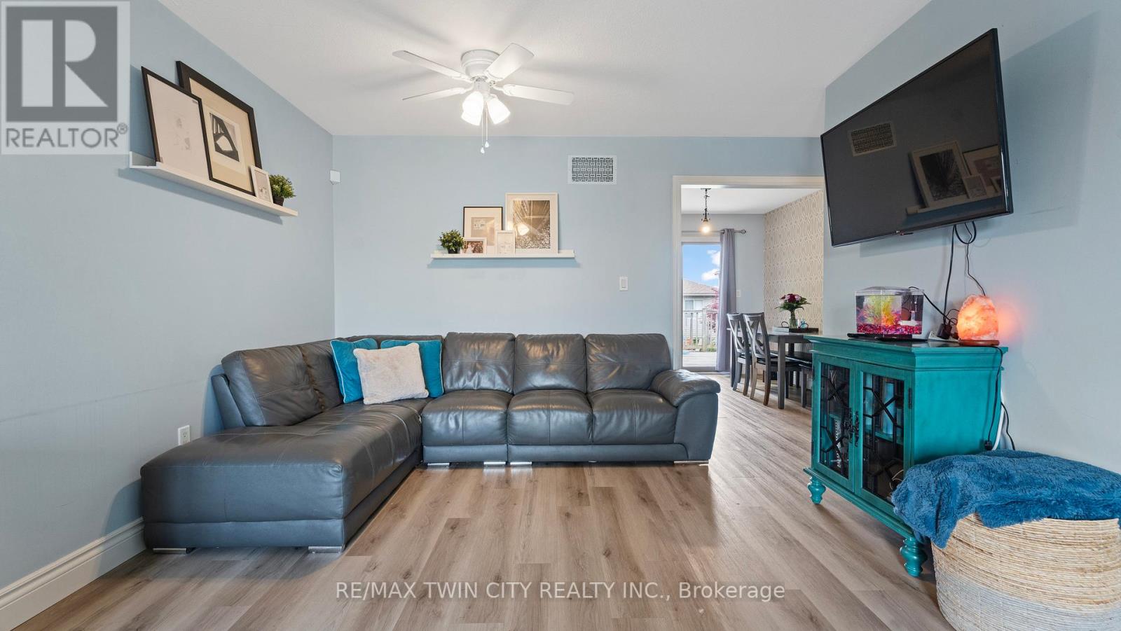 47 Brewster Way, Brantford, Ontario  N3T 6N4 - Photo 11 - X12174736