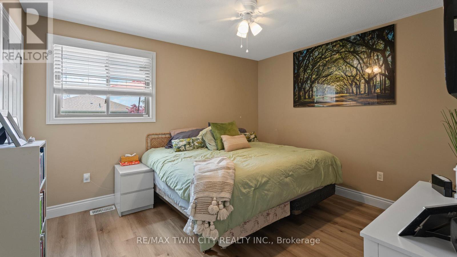 47 Brewster Way, Brantford, Ontario  N3T 6N4 - Photo 13 - X12174736