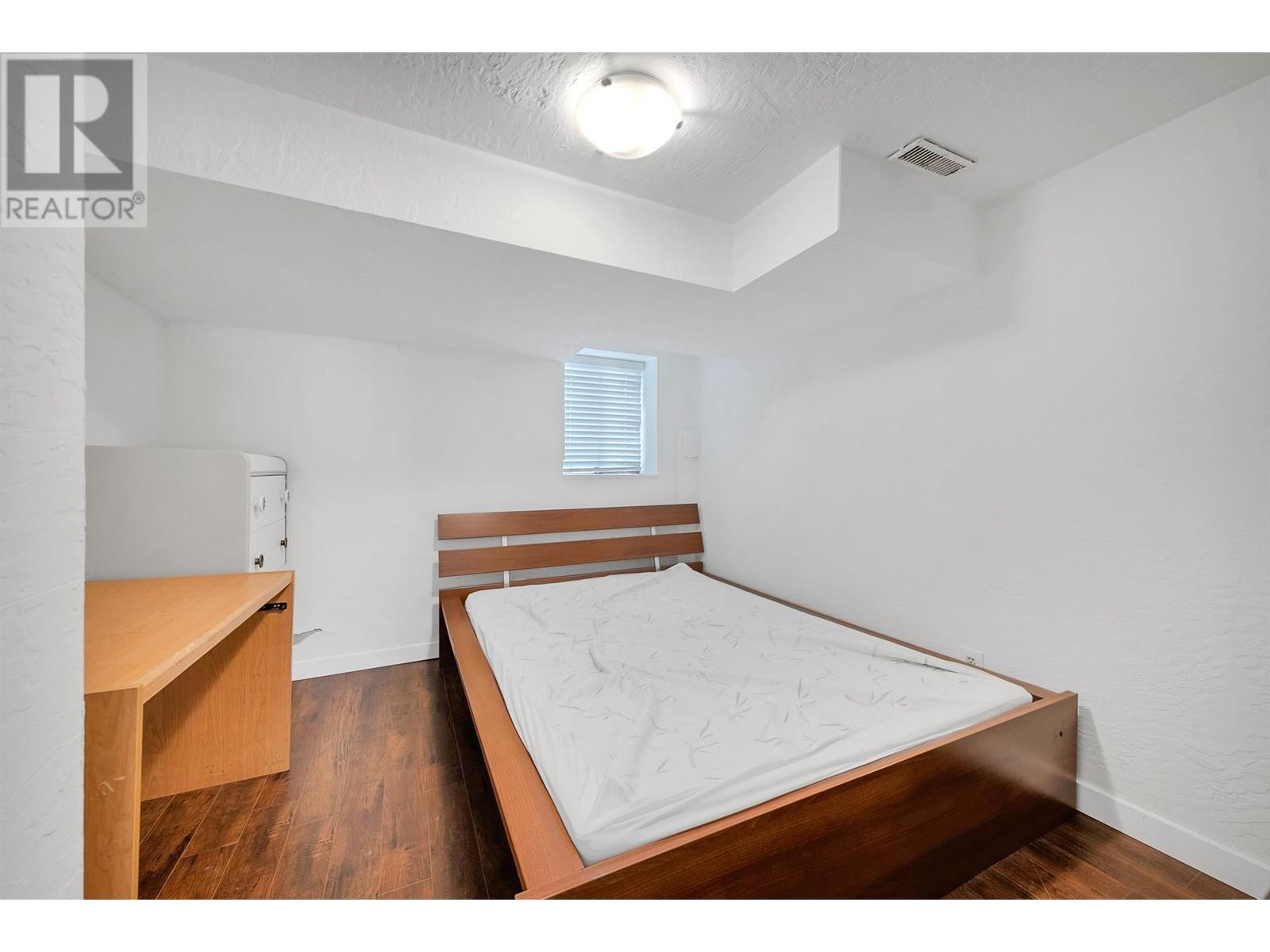 2903 W 42nd Avenue, Vancouver, British Columbia  V6N 3G8 - Photo 23 - R3007306
