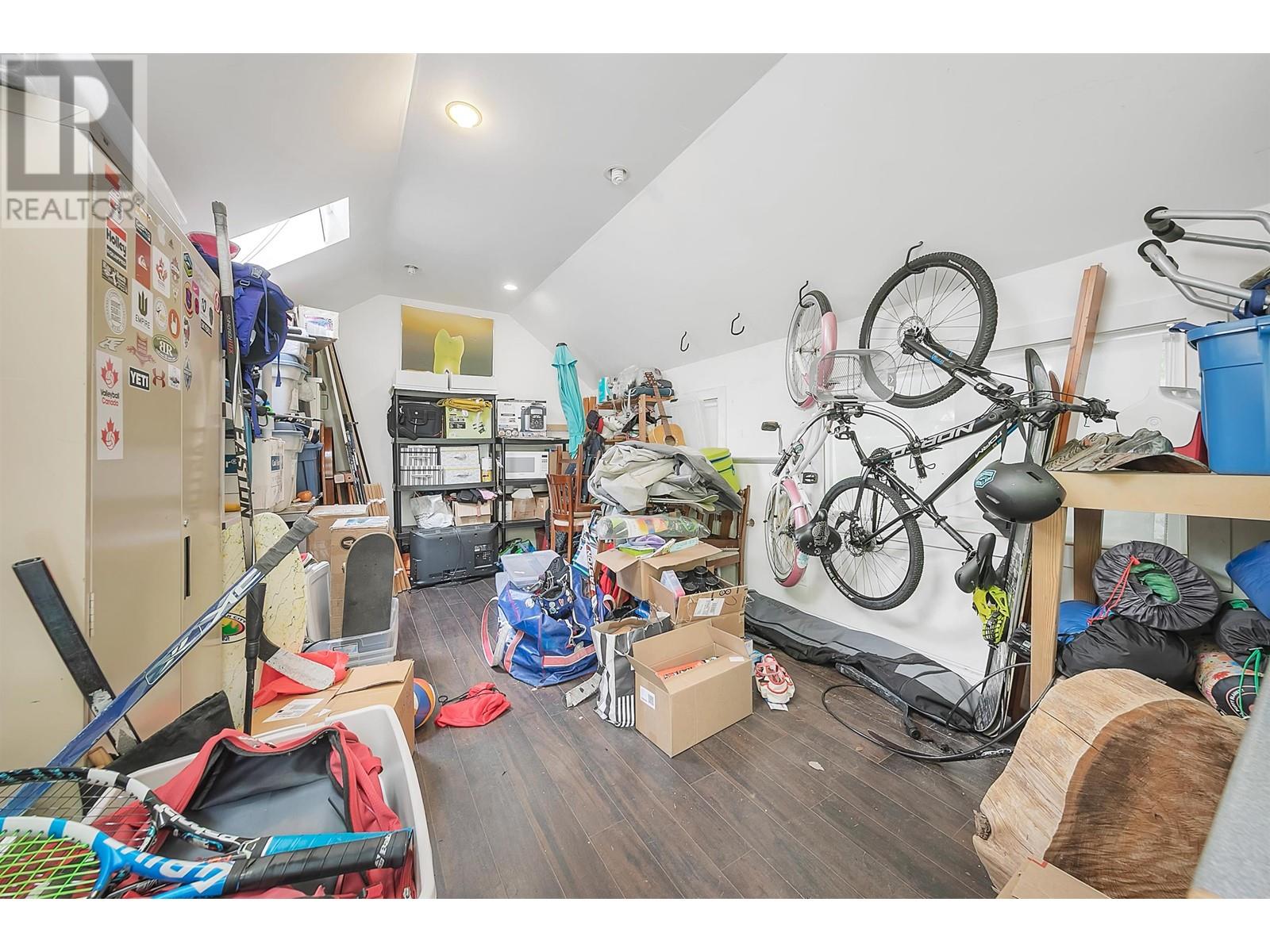 2903 W 42nd Avenue, Vancouver, British Columbia  V6N 3G8 - Photo 30 - R3007306