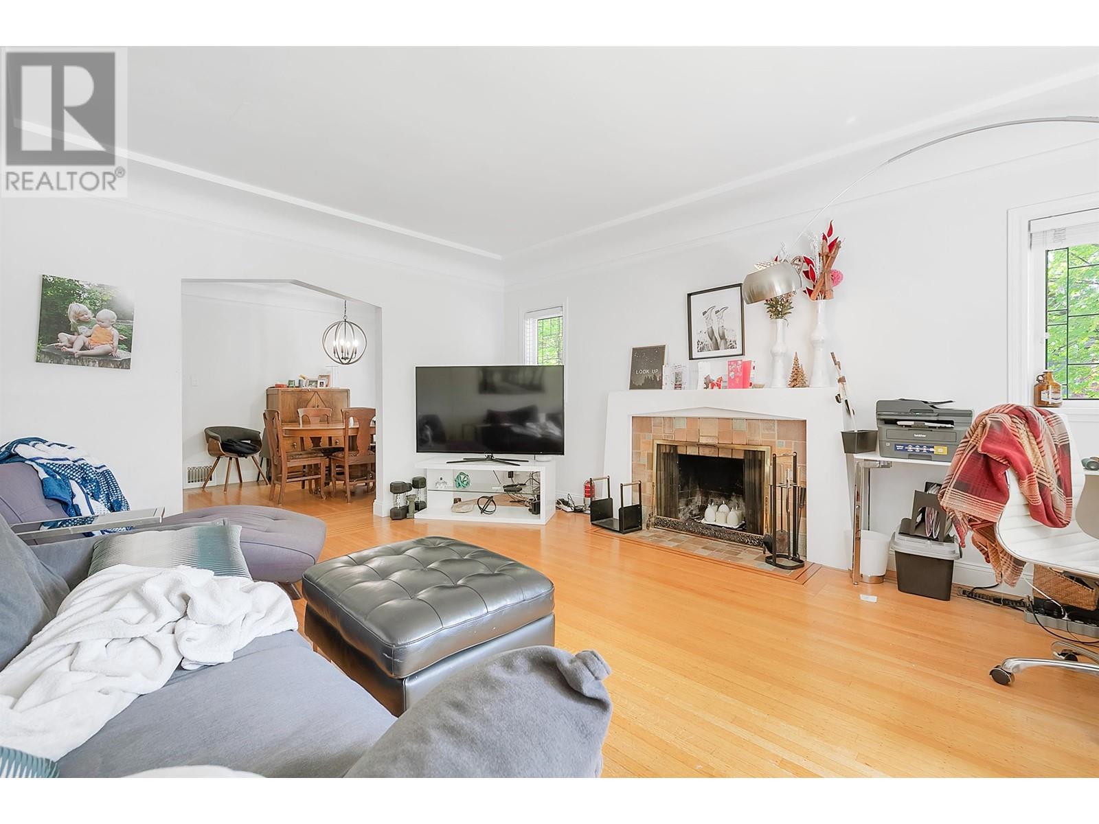 2903 W 42nd Avenue, Vancouver, British Columbia  V6N 3G8 - Photo 3 - R3007306