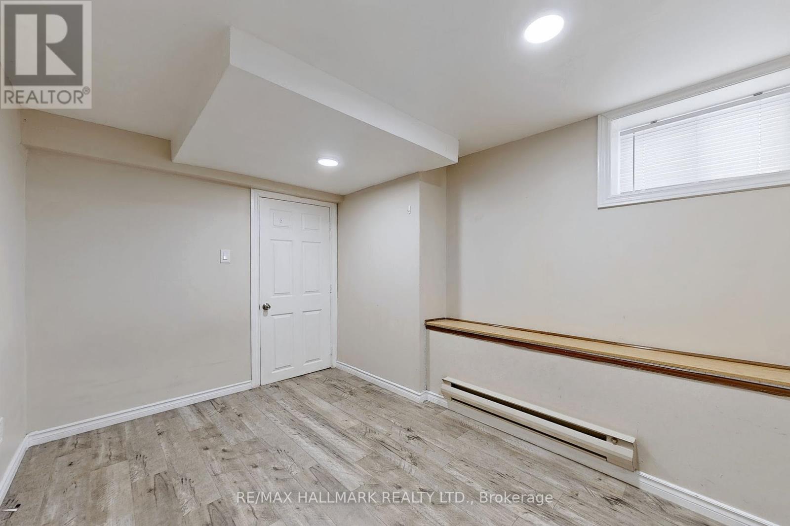 86 Laird Drive, Toronto, Ontario  M4G 3V1 - Photo 21 - C12174745