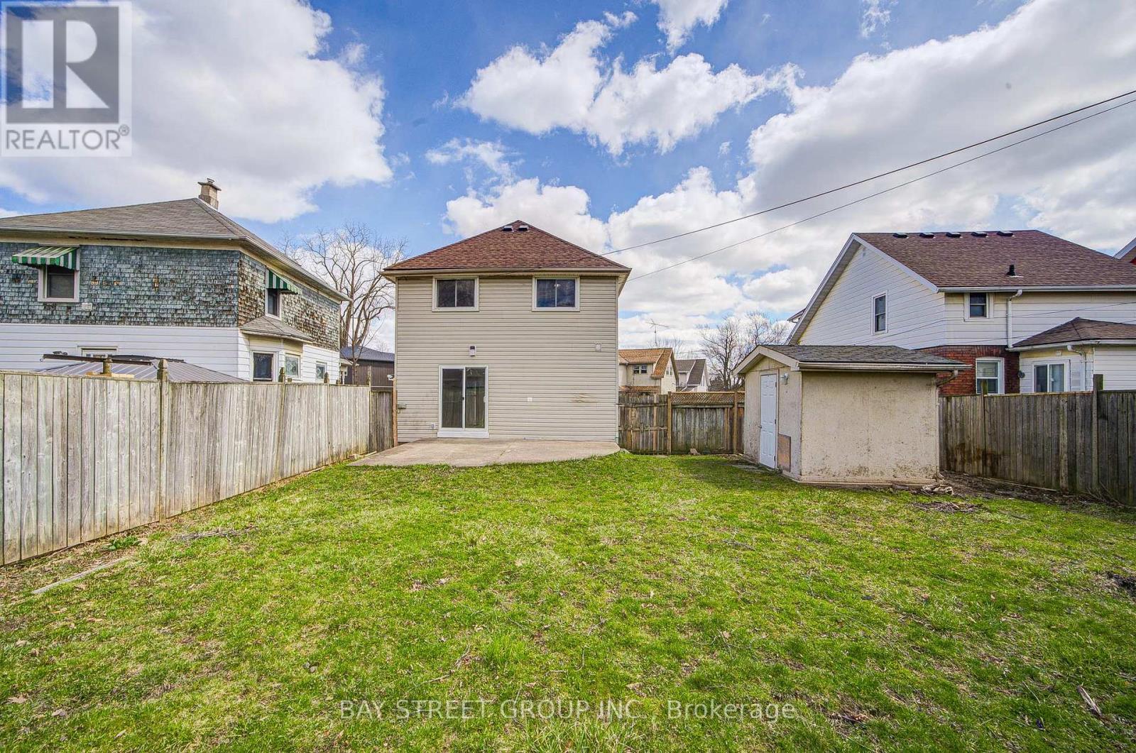 4554 Ryerson Crescent, Niagara Falls, Ontario  L2E 1E2 - Photo 47 - X12074837