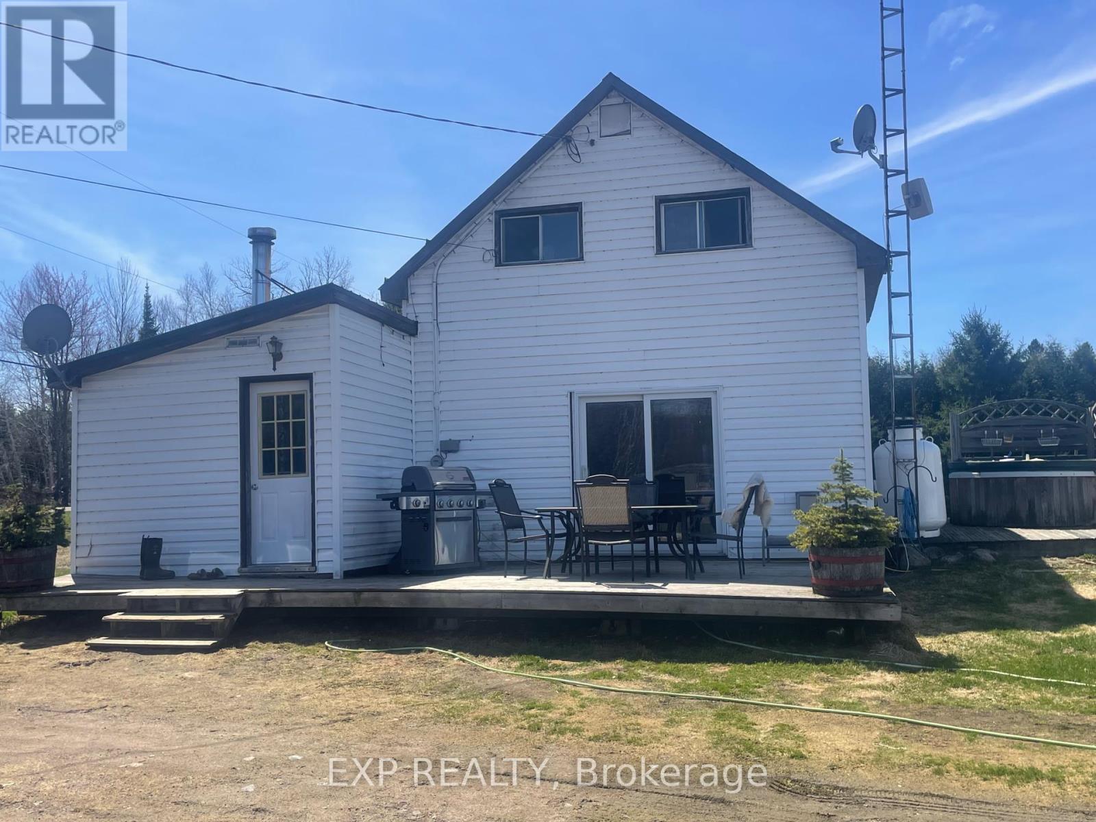 239 East Lake Road, Hastings Highlands, Ontario  K0L 2S0 - Photo 2 - X12122602