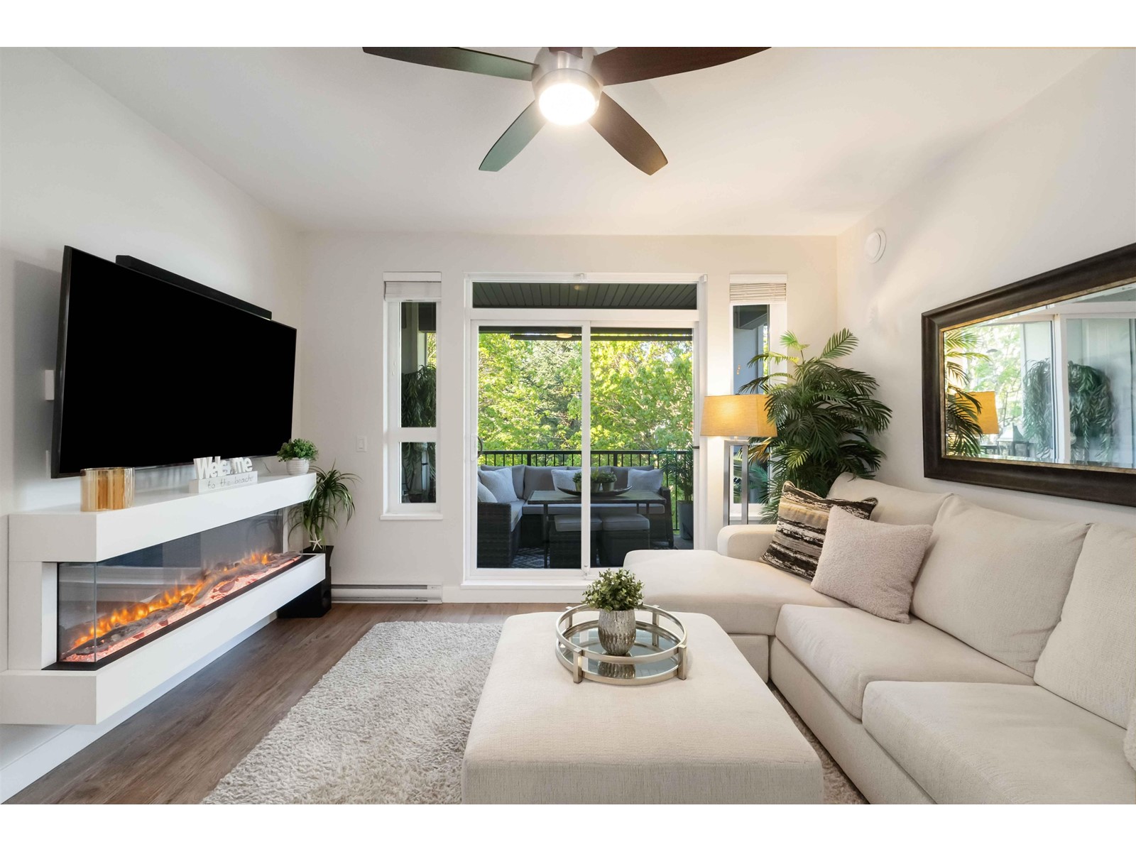 310 15188 29a Avenue, Surrey, British Columbia  V4P 1H1 - Photo 9 - R2992934