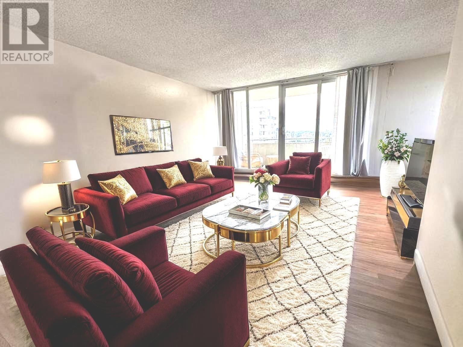 Property at 1802 5645 BARKER AVENUE image 3