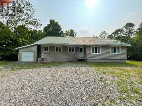 7725 Lawrence Street, Ottawa, Ontario  K0A 3J0 - Photo 2 - X12174753