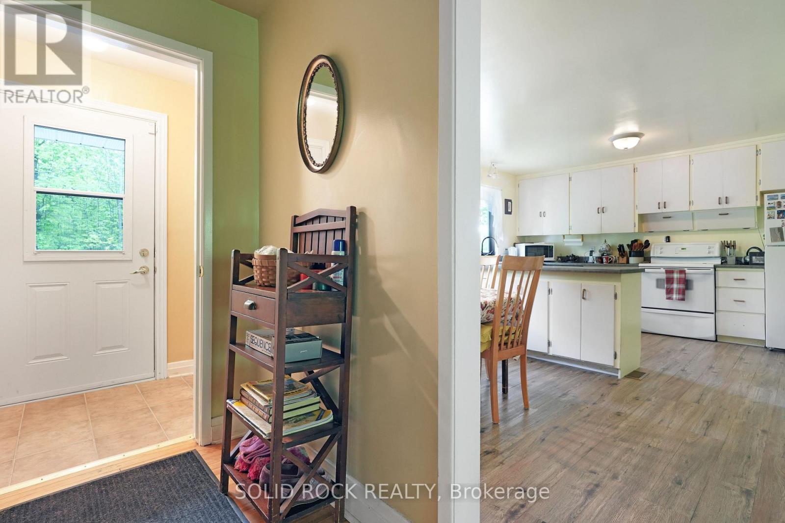 7725 Lawrence Street, Ottawa, Ontario  K0A 3J0 - Photo 5 - X12174753