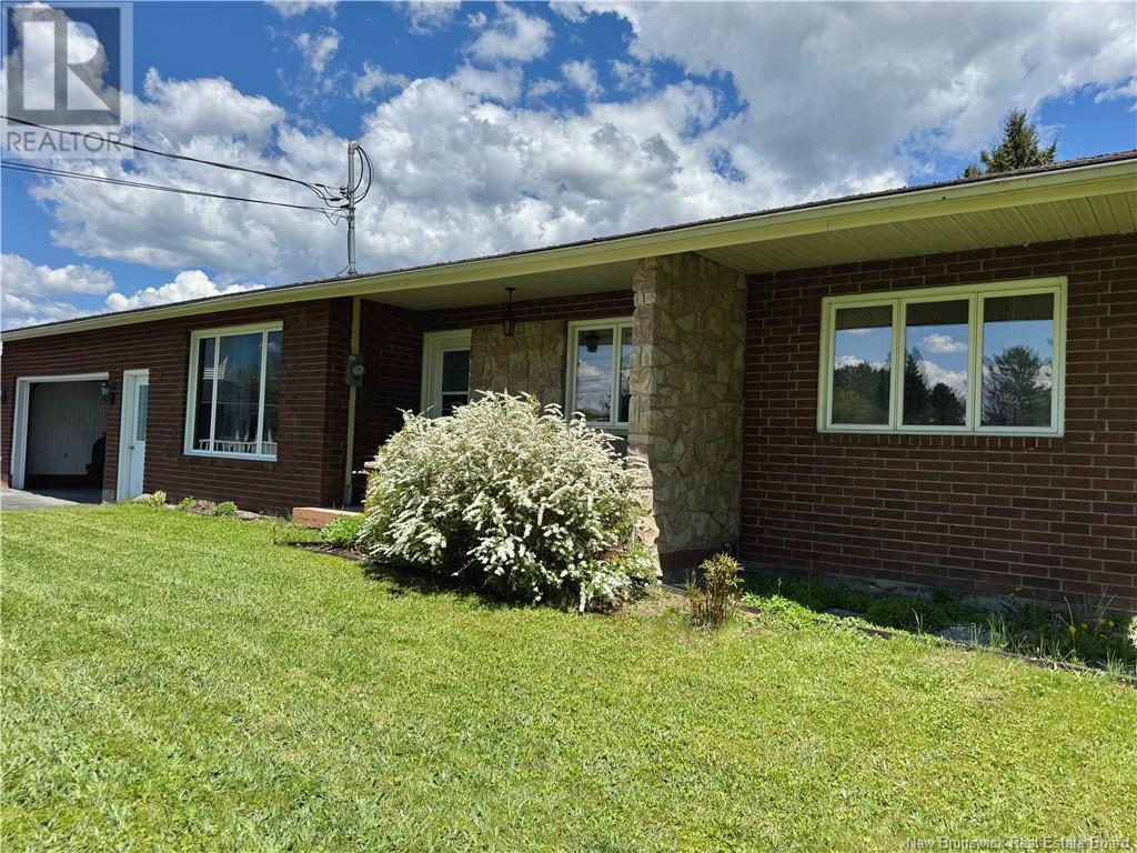 9 De L'École-Iroquois Street, Saint-Basile, New Brunswick  E7C 1R9 - Photo 3 - NB116454