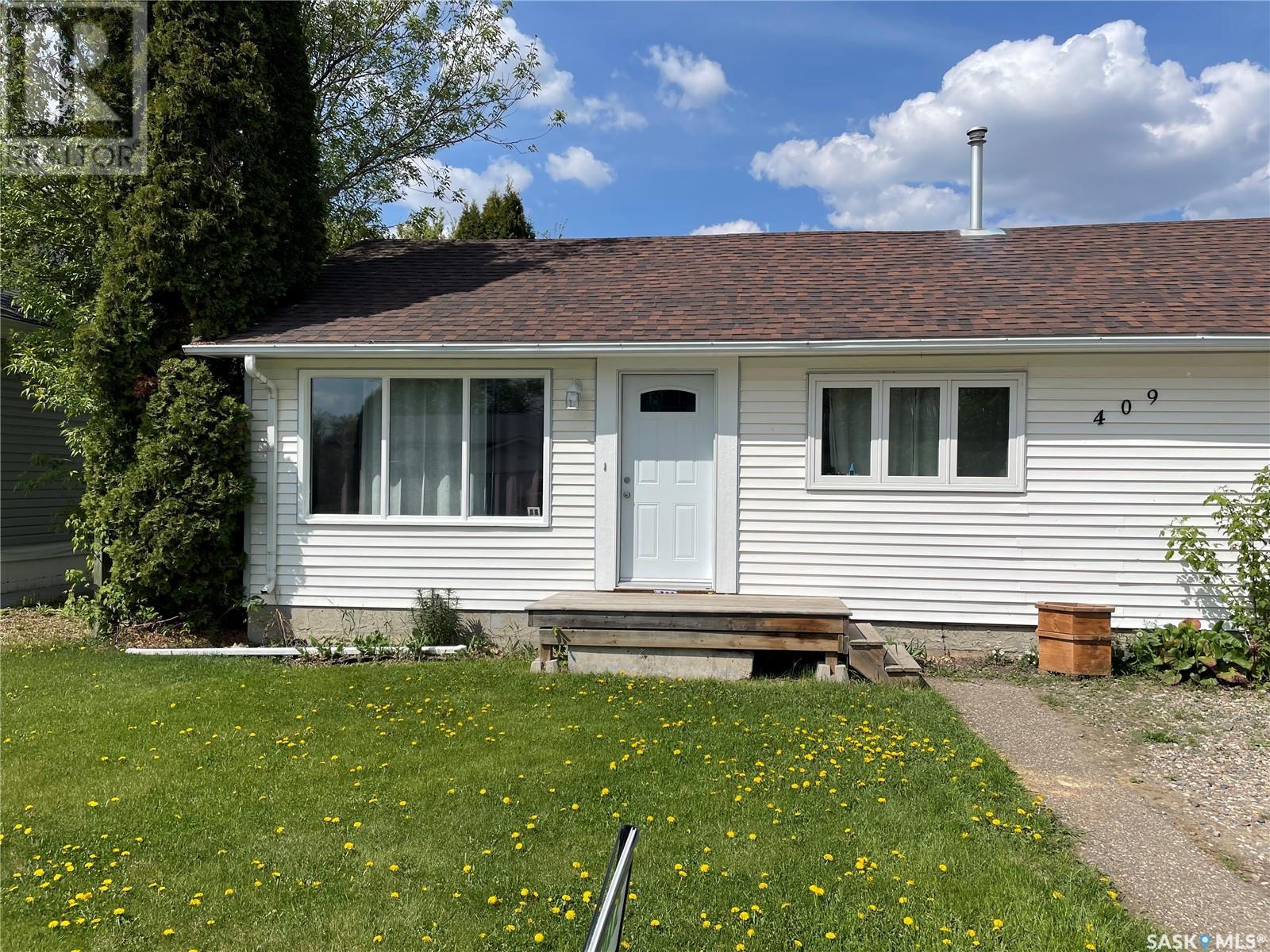 409 4th STREET W, Meadow Lake, Saskatchewan